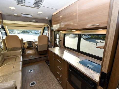 Used 2017 Ford E-450 and Econoline 450 Super Duty w/ A/C Prep Package image 8