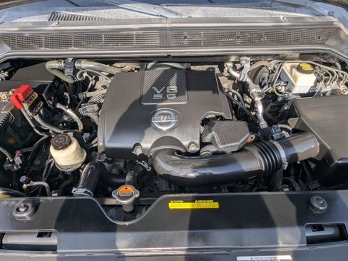 Used 2010 Nissan Titan SE w/ Heavy Metal Edition Pkg AWD/4WD image 25