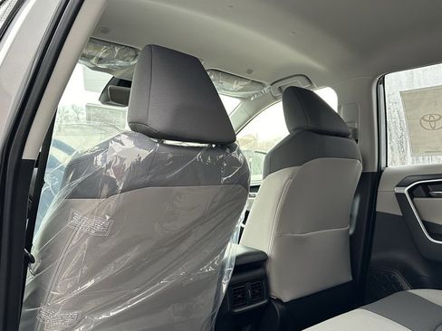 New 2025 Toyota RAV4 XLE image 11