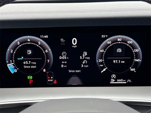 New 2026 Volkswagen Tiguan SE image 25