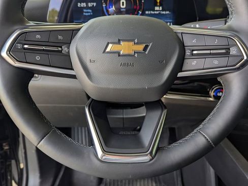 New 2026 Chevrolet Equinox LT w/ Convenience Package II image 19