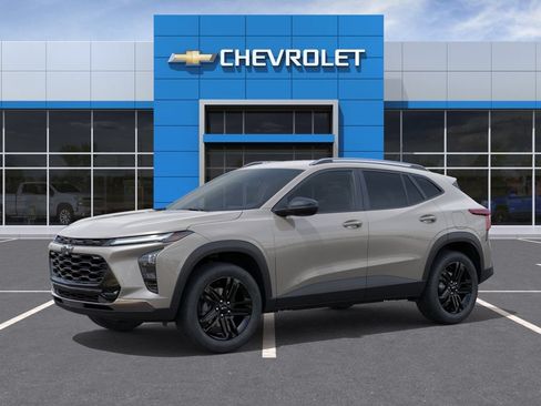 New 2026 Chevrolet Trax ACTIV w/ Driver Confidence Package FWD image 2