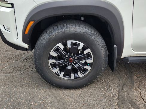 Used 2023 Nissan Frontier PRO-4X w/ Tow Package image 19