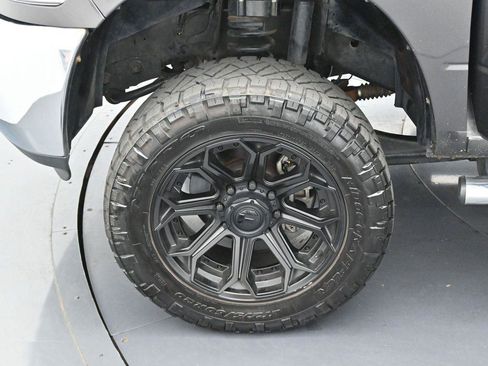 Used 2018 RAM 2500 Tradesman w/ Chrome Appearance Group AWD/4WD image 32