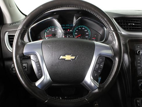 Used 2016 Chevrolet Traverse LT AWD/4WD image 9
