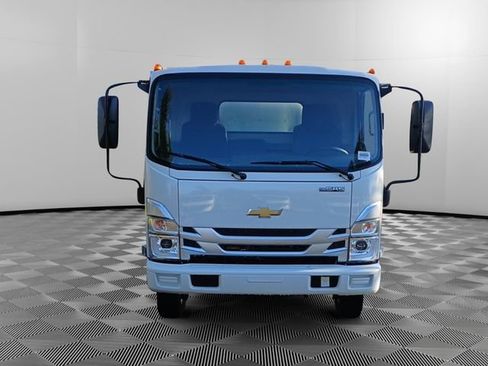 New 2025 Chevrolet Low Cab Forward 5500XG RWD image 8