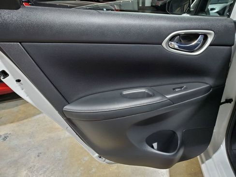 Used 2018 Nissan Sentra SV FWD image 23