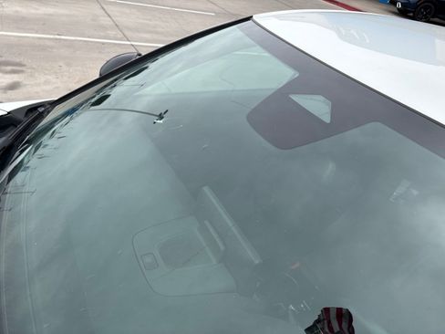 Used 2023 Honda Civic Sport image 9