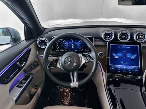 Certified 2026 Mercedes-Benz GLC 300 image 23