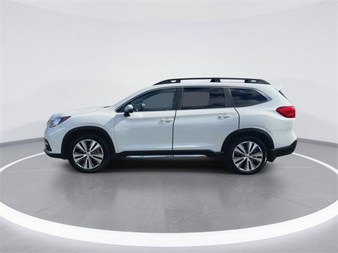 Certified 2022 Subaru Ascent Limited w/ Technology Package image 5