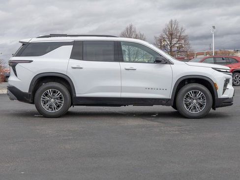 Certified 2024 Chevrolet Traverse LT AWD/4WD image 5