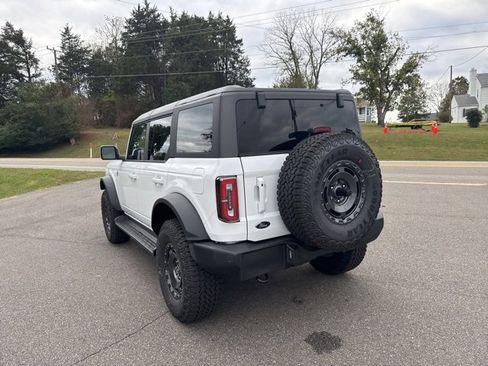 New 2025 Ford Bronco Outer Banks w/ Sasquatch Package image 11