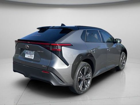 Used 2023 Toyota bZ4X Limited w/ Weather Package image 4