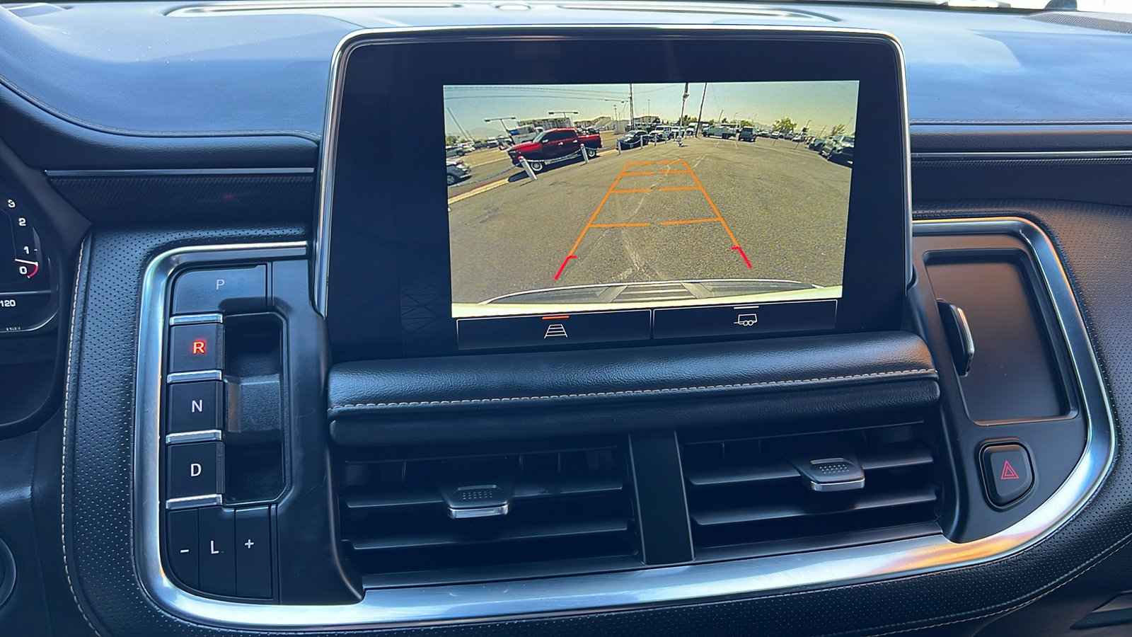 Certified 2023 GMC Yukon AT4 AWD/4WD image 28