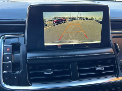 Certified 2023 GMC Yukon AT4 AWD/4WD image 28