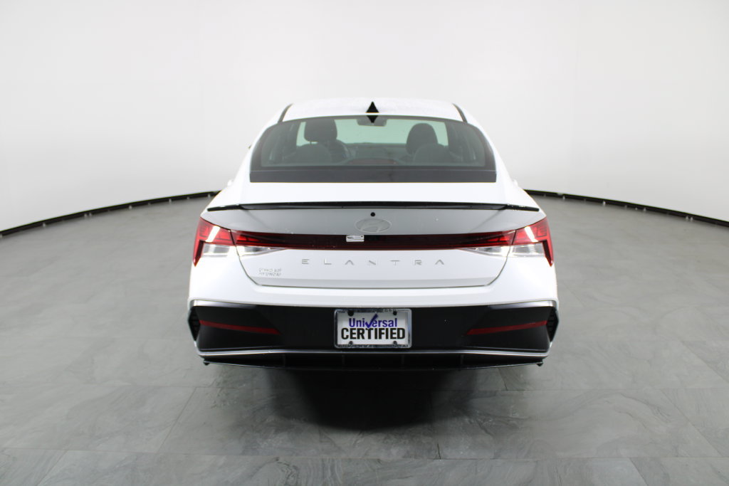 Certified 2026 Hyundai Elantra SEL Sport Premium FWD image 11