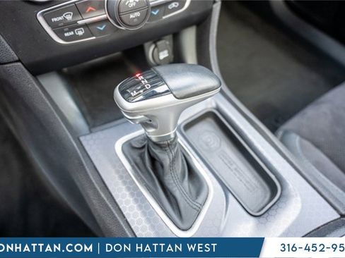 Used 2015 Dodge Charger R/T Scat Pack w/ Technology Group image 13