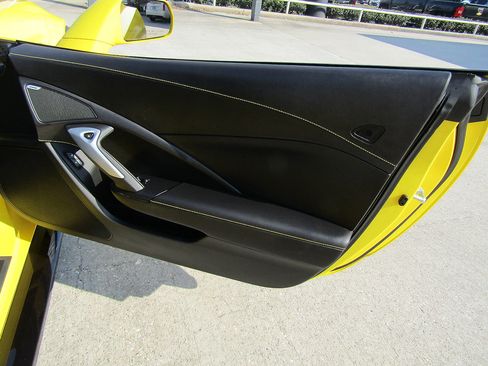 Used 2017 Chevrolet Corvette Z06 image 14