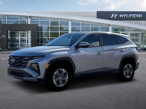 New 2026 Hyundai Tucson Blue SE AWD/4WD image 2