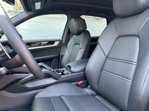 New 2026 Porsche Cayenne S AWD/4WD image 5