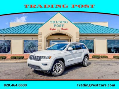 Used 2021 Jeep Grand Cherokee Laredo