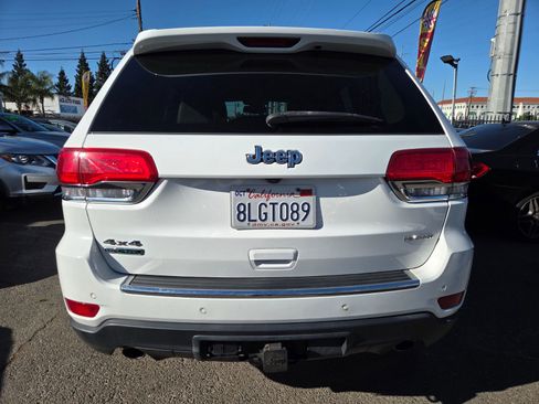 Used 2014 Jeep Grand Cherokee Limited w/ Luxury Group II image 3