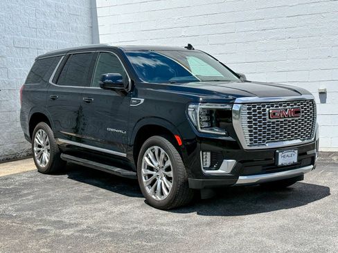 Certified 2024 GMC Yukon Denali w/ Advanced Technology Package AWD/4WD image 1