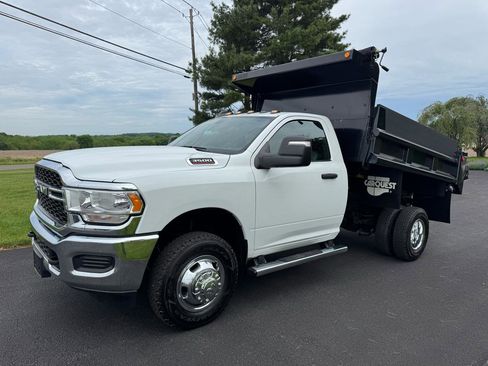 Used 2024 RAM 3500 Tradesman AWD/4WD image 2