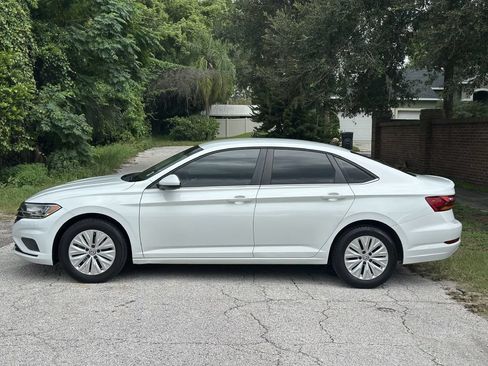 Used 2019 Volkswagen Jetta S FWD image 2