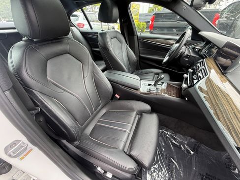 Used 2019 BMW 530i w/ Convenience Package RWD image 23
