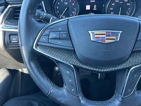Certified 2024 Cadillac XT5 Sportv w/ Technology Package AWD/4WD image 18