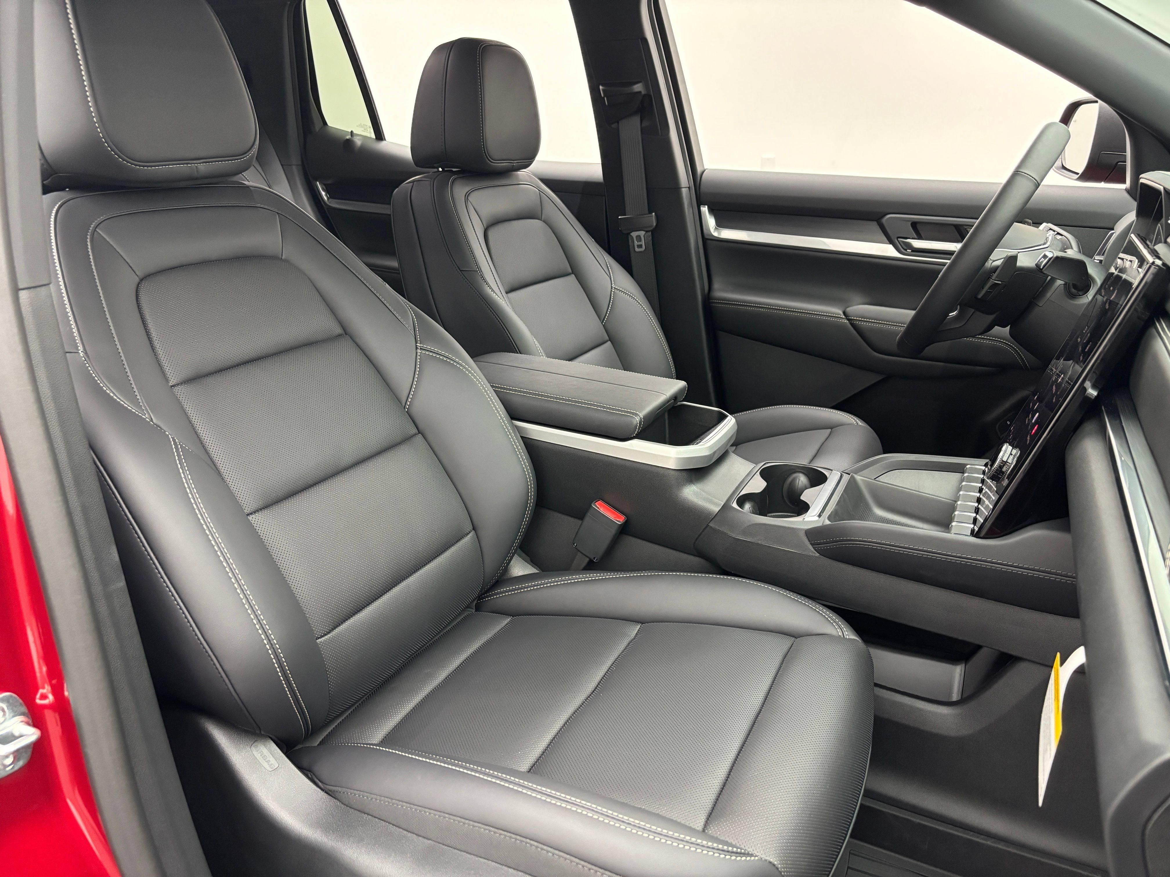 New 2027 GMC Terrain Elevation w/ Elevation Premium Package FWD image 34