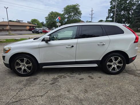 Used 2013 Volvo XC60 T6 AWD/4WD image 5