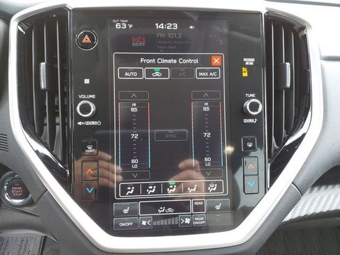 Used 2025 Subaru Ascent Premium AWD/4WD image 17