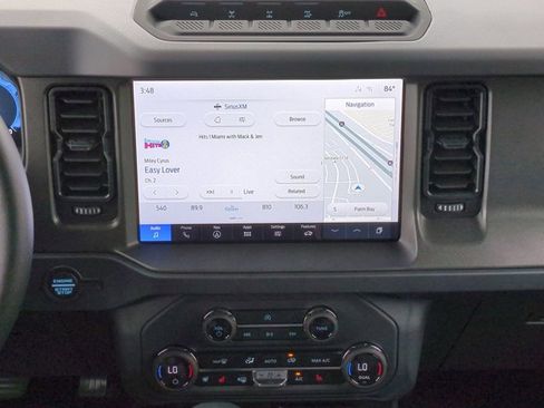 New 2025 Ford Bronco Badlands image 18