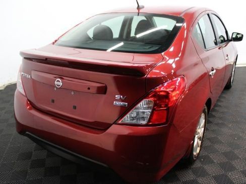 Used 2017 Nissan Versa SV w/ SV Special Edition Package image 7