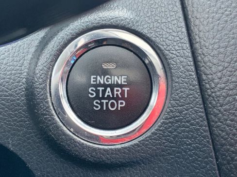 Used 2019 Subaru Outback 2.5i Touring image 37