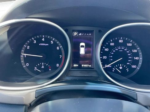 Used 2018 Hyundai Santa Fe FWD image 9