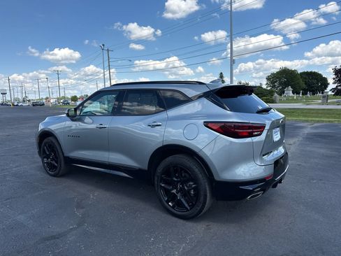 Certified 2023 Chevrolet Blazer RS w/ Driver Confidence II Package AWD/4WD image 3