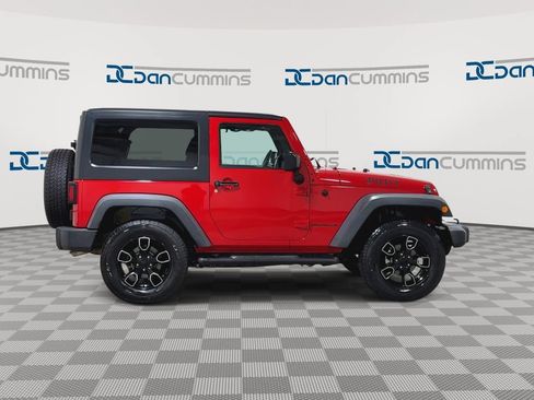 Used 2017 Jeep Wrangler Sport AWD/4WD image 2