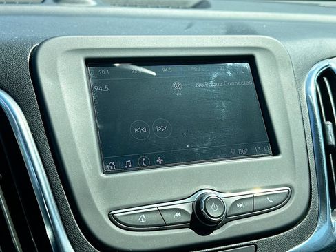 Certified 2024 Chevrolet Equinox LS FWD image 14