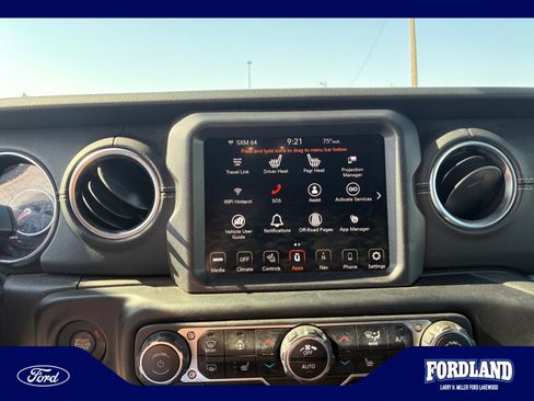 Used 2020 Jeep Wrangler Unlimited Sahara AWD/4WD image 12