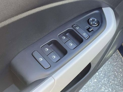New 2026 Hyundai Venue SEL FWD image 14