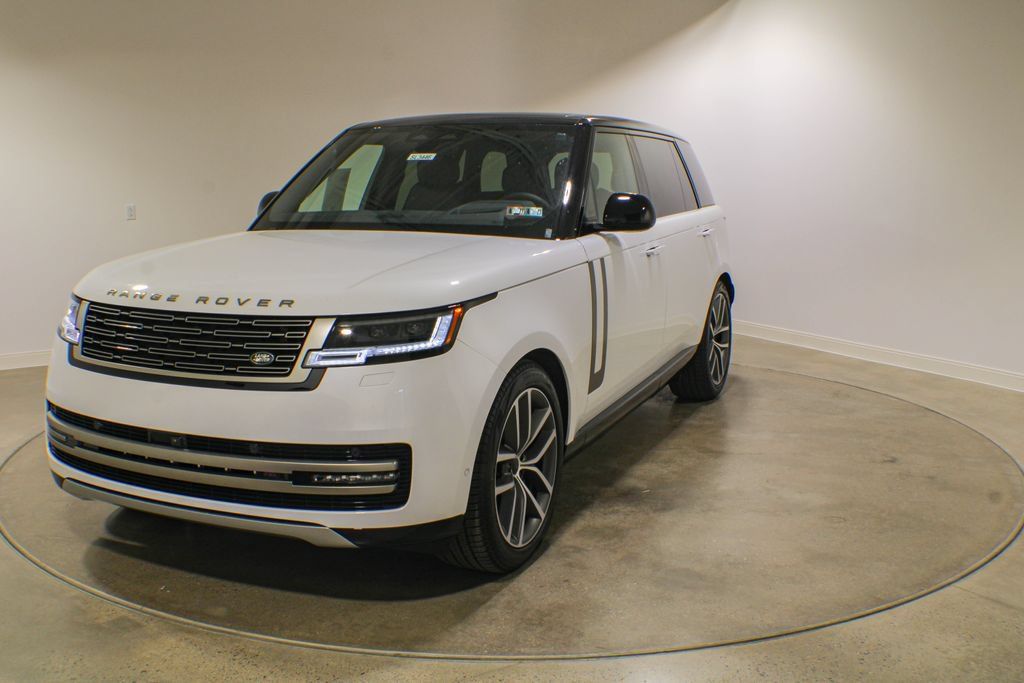 New 2026 Land Rover Range Rover Long Wheelbase SE AWD/4WD image 1