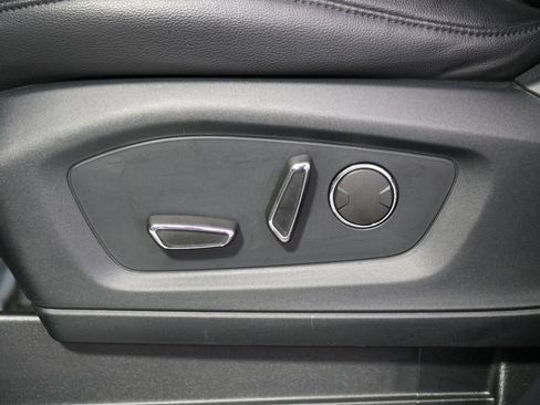 Used 2020 Ford Explorer Limited AWD/4WD image 14