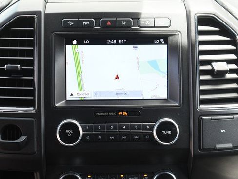 Used 2019 Ford Expedition Limited w/ Equipment Group 302A AWD/4WD image 21