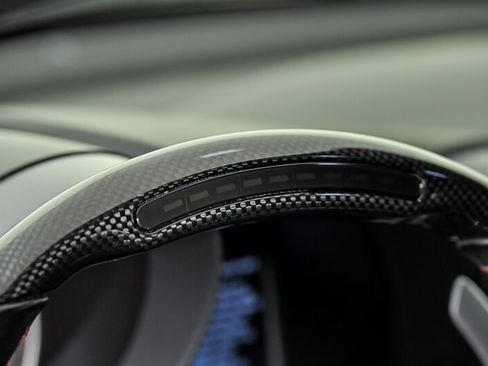 Used 2022 Ferrari F8 Tributo RWD image 25