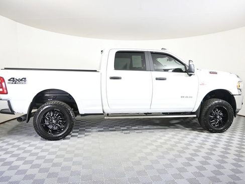 Used 2024 RAM 3500 Big Horn w/ Towing Technology Group AWD/4WD image 8