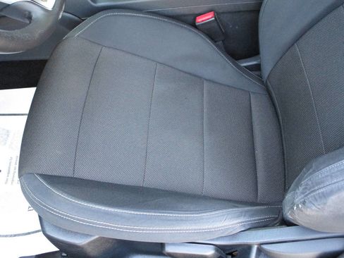 Used 2015 Ford Mustang Coupe RWD image 10