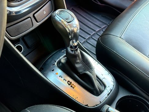 Used 2013 Buick Encore Leather image 12